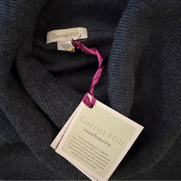 Garnet Hill 100% cashmere turtleneck - Picture 5 of 8